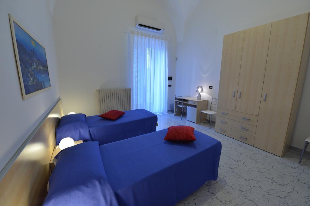 Il Normanno Otel Mesagne Oda fotoğraf